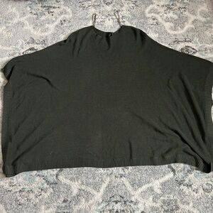 Lululemon Poncho Sweater Divinity Scarf